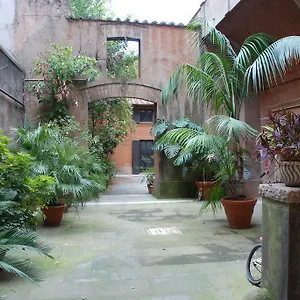 palazzo-velli.it-romehotels.com/